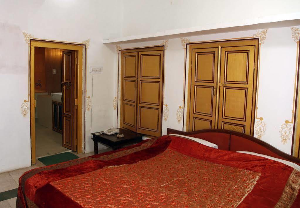 Krishna Prakash Heritage Haveli Jodhpur  Ngoại thất bức ảnh